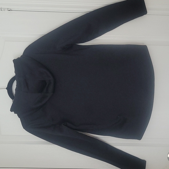 Under Armor Hoodie - Picture 3 of 3